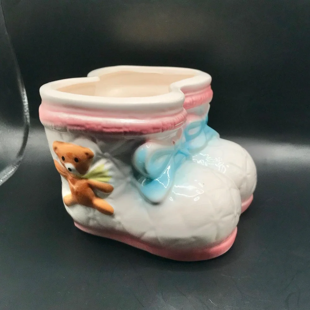 Vintage Nancy Pew Baby Booties Ceramic Planter Nursery Cottagecore Kitschy MCM